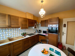  Maison  vendre 6 pices 107 m