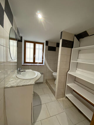  Maison � louer 5 pi�ces 92 m�