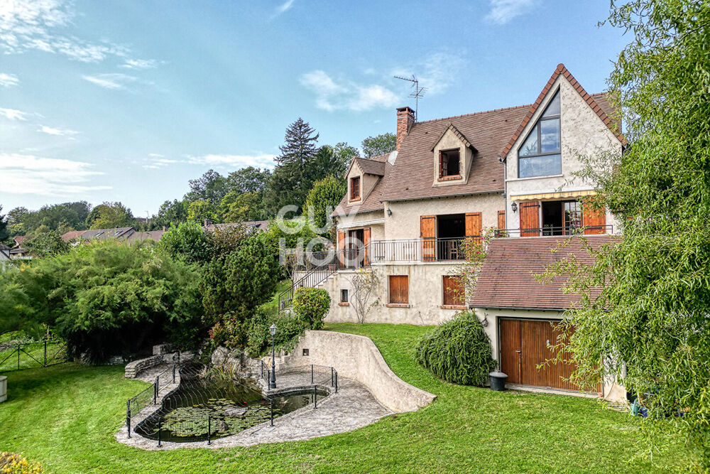AUBERGENVILLE - Maison 7 pièces 162 m2