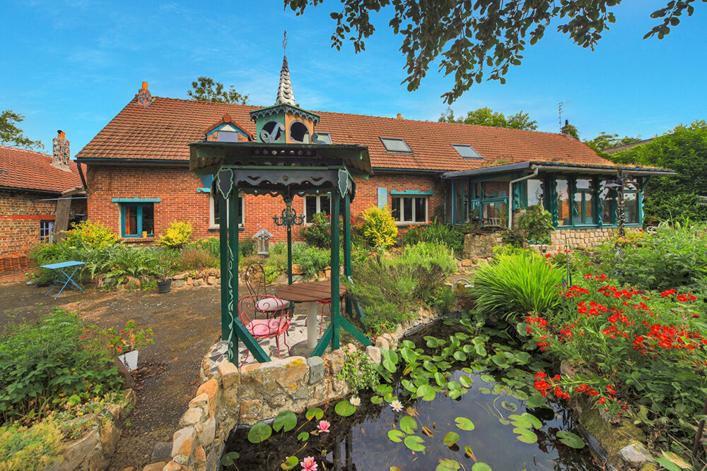 Maison 14 pièces 250 m² · à Saint Sylvestre Cappel · 250 m² · 479 000 €