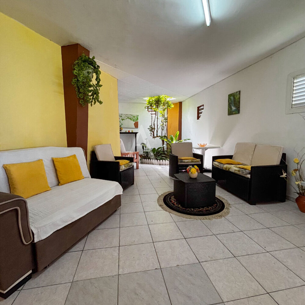 � vendre  Maison Sch�lcher (97233)