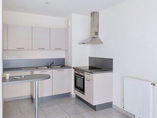  Appartement à louer 3 pièces 68 m²