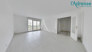  Appartement  vendre 4 pices 1 m