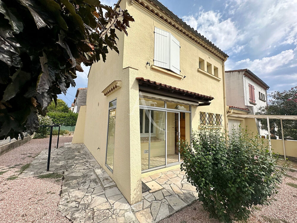 MAISON DE VILLE AVEC 3 CHAMBRES GARAGE ET JARDIN A CARCASSONNE