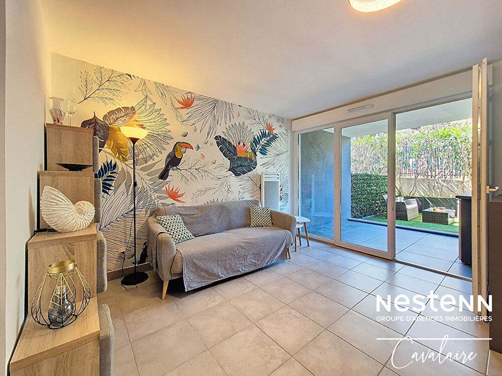 Vente Appartement Appartement Cavalaire Sur Mer 3 pièce(s) proche commerces, plages et port avec terrasse et garage double ! Cavalaire sur mer