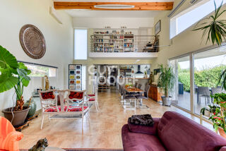  Maison � vendre 5 pi�ces 211 m�