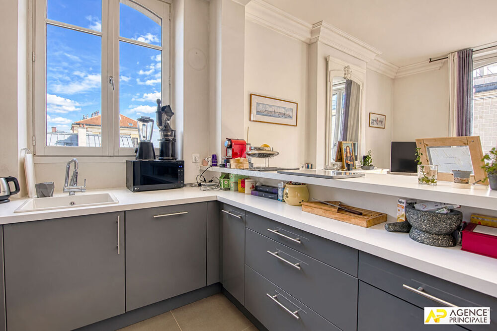 Vente Appartement Versailles Notre-Dame Les Prés - Appartement 4 pièces 118 m² zu sol (80.59 m² carrez) en duplex (2ème et 3ème étage) Versailles