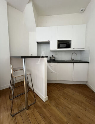  Appartement à louer 2 pièces 38 m²