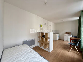  Appartement à louer 1 pièce 20 m²