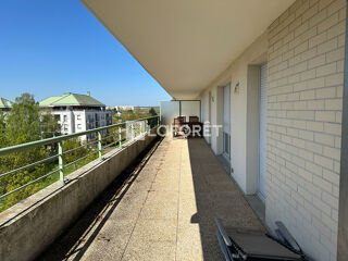  Appartement  vendre 4 pices 79 m