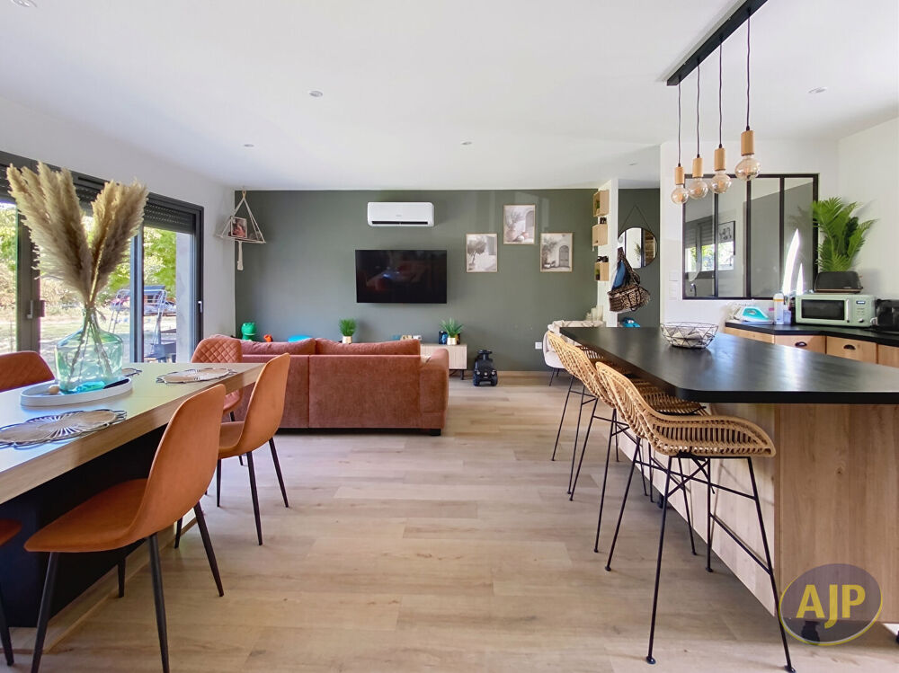 Maison T4 à Arsac 85 m2 sur 1300m²