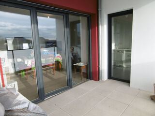  Appartement à louer 3 pièces 77 m²