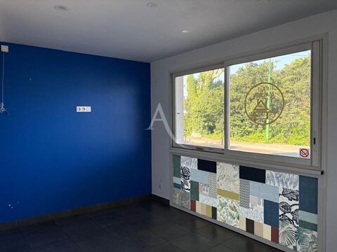  VENTE MURS 80m2 POUR COMMERCE TERRASSE AXE PRINCIPAL VINON SUR VERDON 