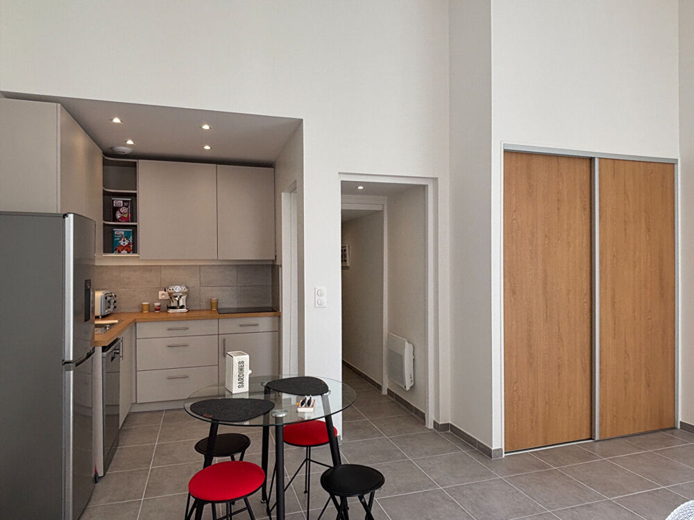 Location Appartement LYON 6 - Magnifique T1 meublé de 34 m2 Lyon 6