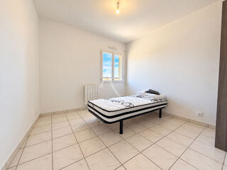  Immeuble à vendre 14 pièces 304 m²