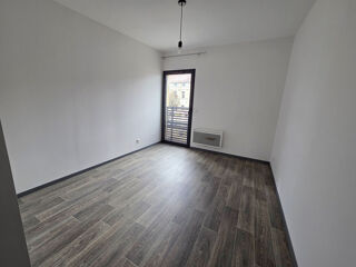  Appartement � louer 3 pi�ces 82 m�