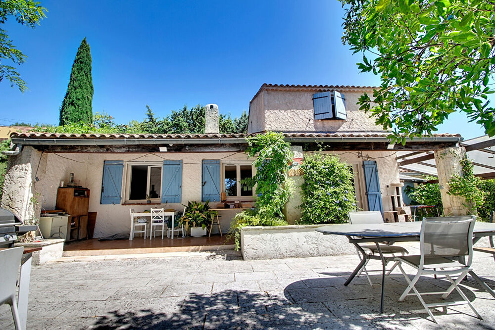 Vente Maison A VENDRE EN EXCLUSIVITE !Maison Lorgues 4 pièces 100 m2 + piscine sur un terrain de 1453m² Lorgues
