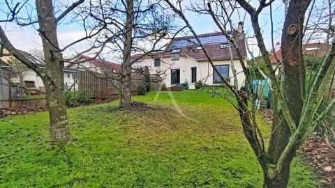   Maison  6 pi�ce(s) 142 m2 Maison - 6 pi�ce(s) - 142 m�