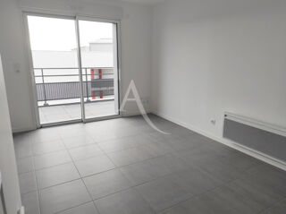  Appartement à louer 1 pièce 31 m²
