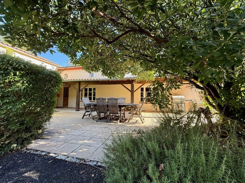Vente Maison Magnifique corps de ferme avec gîte et potentiel de revenus prouvé Vinax