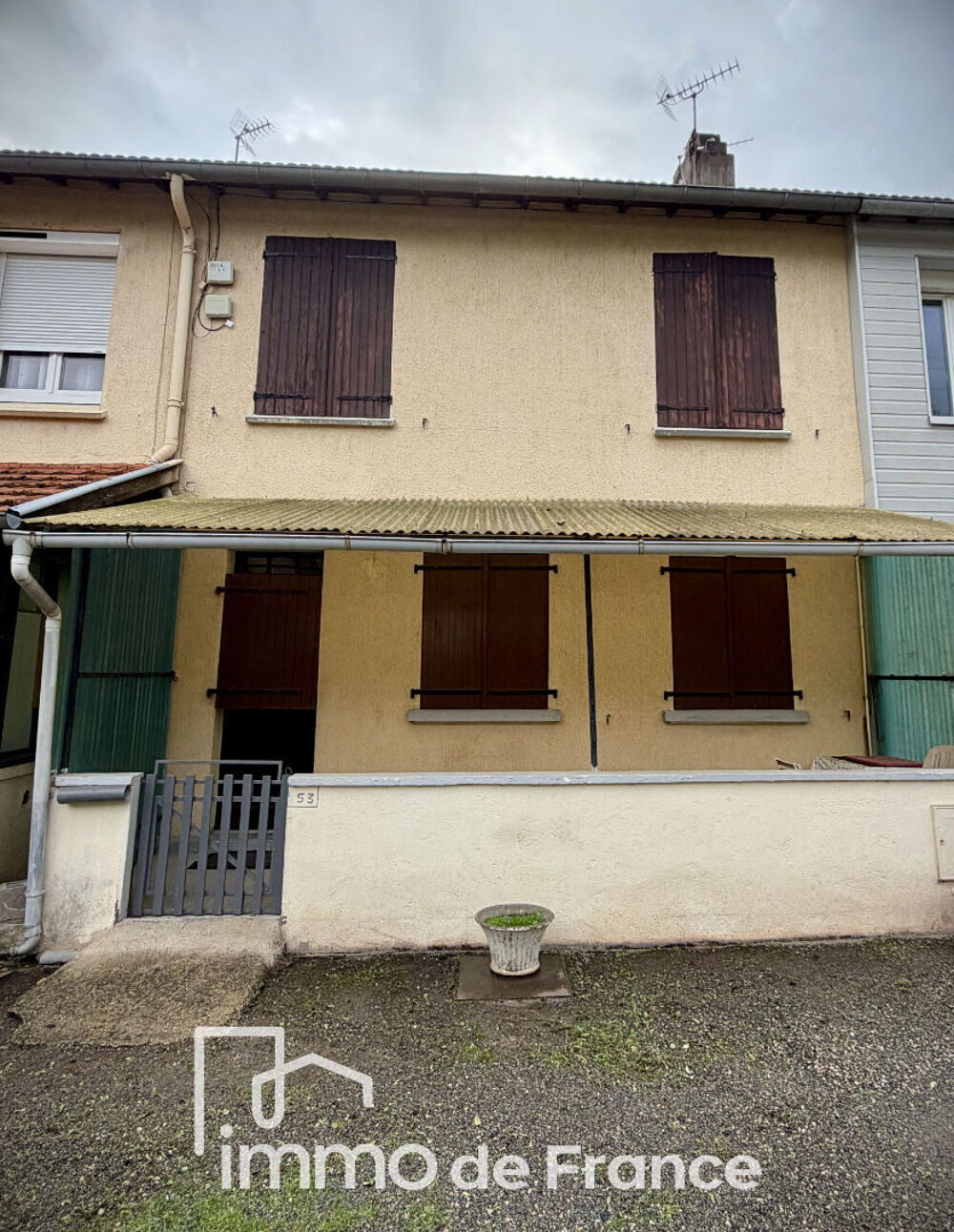 Vente Maison Proche centre Firmi  Maison T4 ( 110m2) avec garage,cave et jardin-EXCLUSIVITE- Firmi