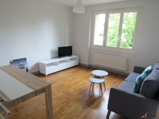  Appartement à louer 3 pièces 54 m²