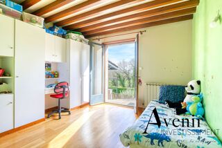  Maison � vendre 15 + pi�ces 327 m�