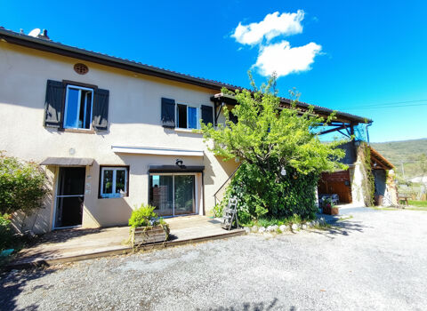   Maison avec g�te, piscine, jardin constructible et garage Maison - 6 pi�ce(s) - 170 m�