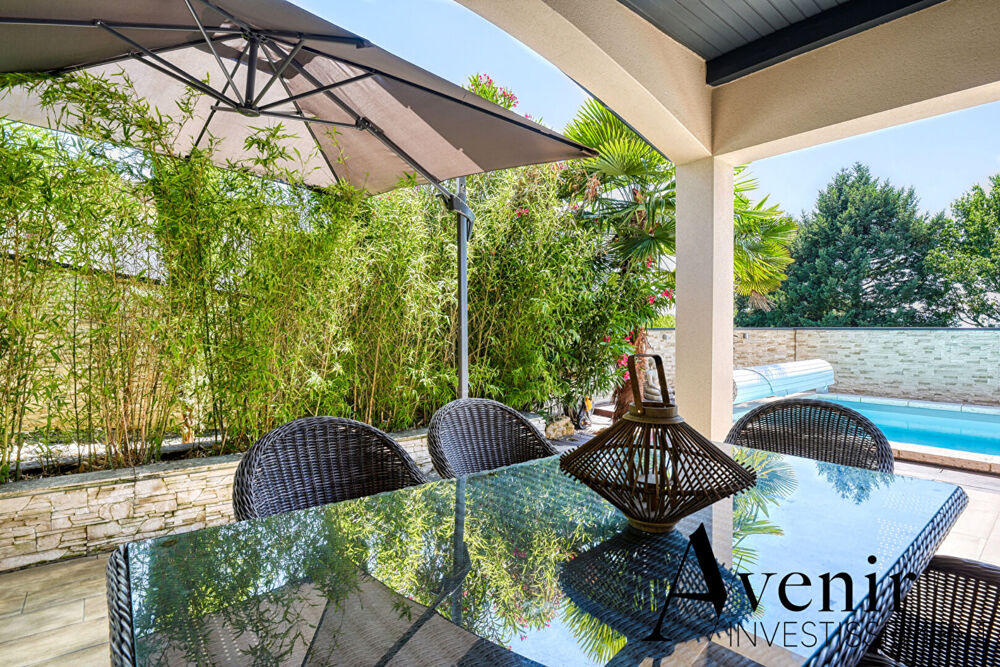 à vendre  Maison Saint-Cyr-au-Mont-d'Or (69450)