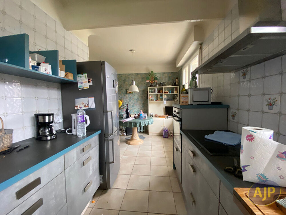 Vente Maison Maison 4 chambres proche écoles sur belle parcelle Andernos les bains