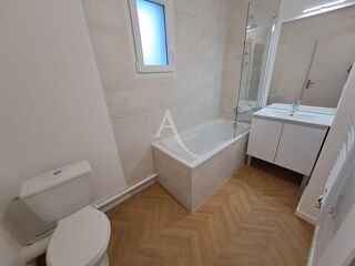  Appartement à louer 3 pièces 62 m²