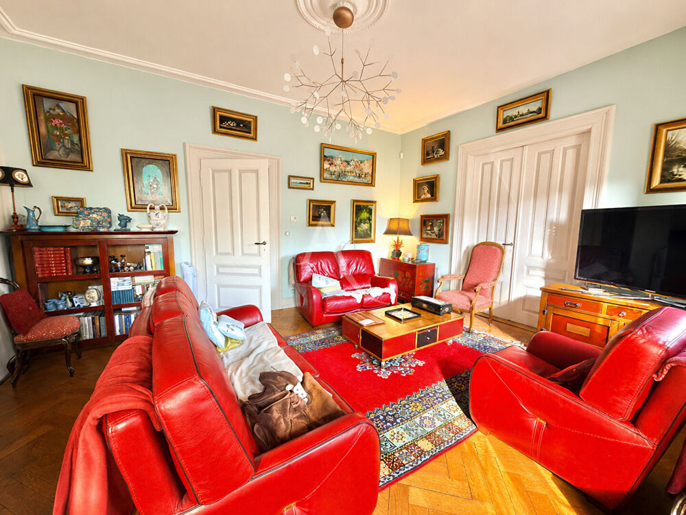 SUPERBE APPARTEMENT BOURGEOIS -125 m² - 3 CHAMBRES - METZ