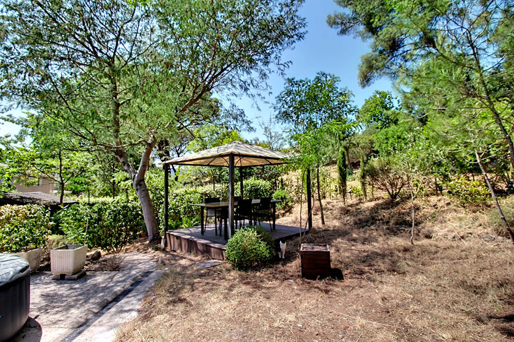 A VENDRE EN EXCLUSIVITE - Maison d'environ 75m2 à VIDAUBAN