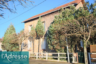  Immeuble � vendre 9 pi�ces 136 m�