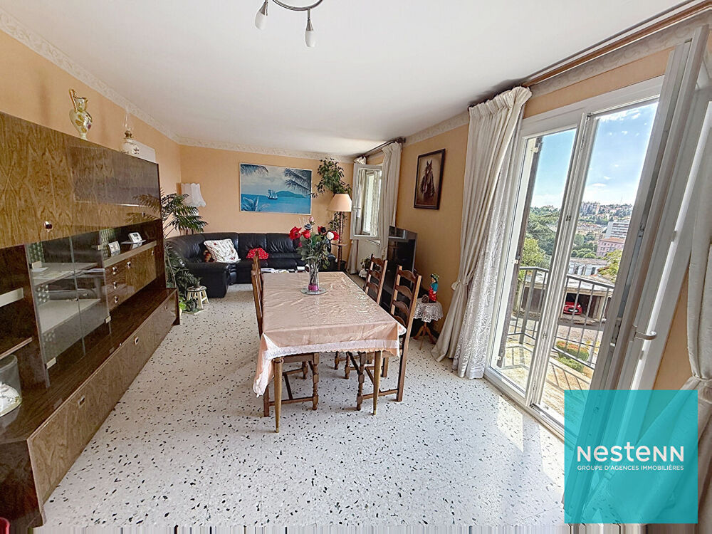 Vente Maison EXCLUSIVITÉ Maison avec garage, terrain, terrasse et vue dégagée à Montplaisir  164 000 Saint etienne