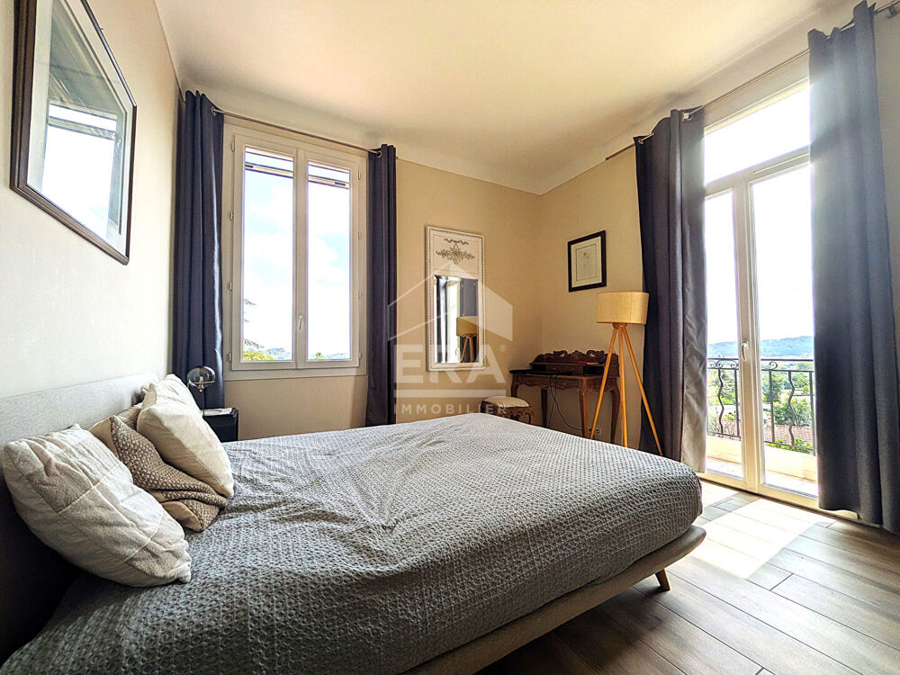 Coup de coeur ! Haut de villa rénové avec jardin privatif de 500 m²