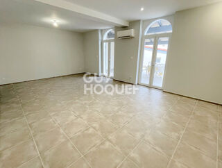  Maison à louer 6 pièces 148 m²