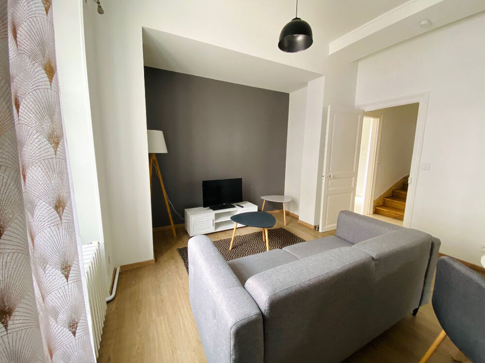 Location Appartement COLOCATION - BLOIS CENTRE - MAISON 132 m² AVEC TERRASSE Blois