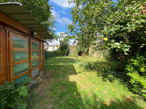   Maison Maison - 4 pièce(s) - 177 m²