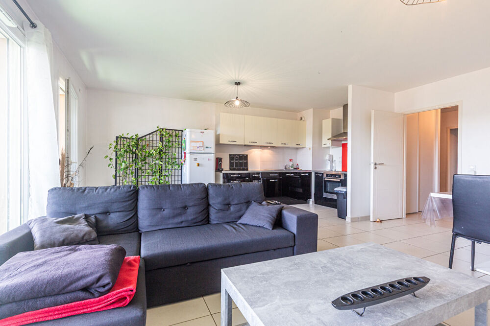 AGENCE IMMOBILIERE LAFORET - "COSMOS" - EXCLUSIVITE - ANNECY / SEYNOD CENTRE - APPARTEMENT T3 de 68,27m² - DERNIER ETAGE - TERR