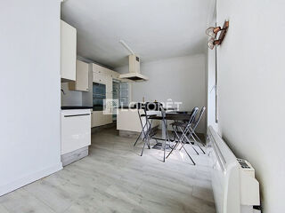  Appartement à louer 2 pièces 49 m²