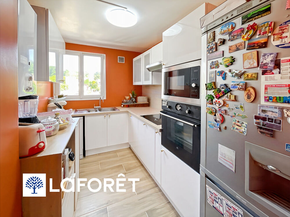 Appartement de 4 pièces (65,11 m²) en vente à EPINAY SUR ORGE