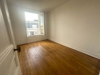  Appartement à louer 3 pièces 48 m²