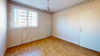  Appartement � vendre 4 pi�ces 72 m�