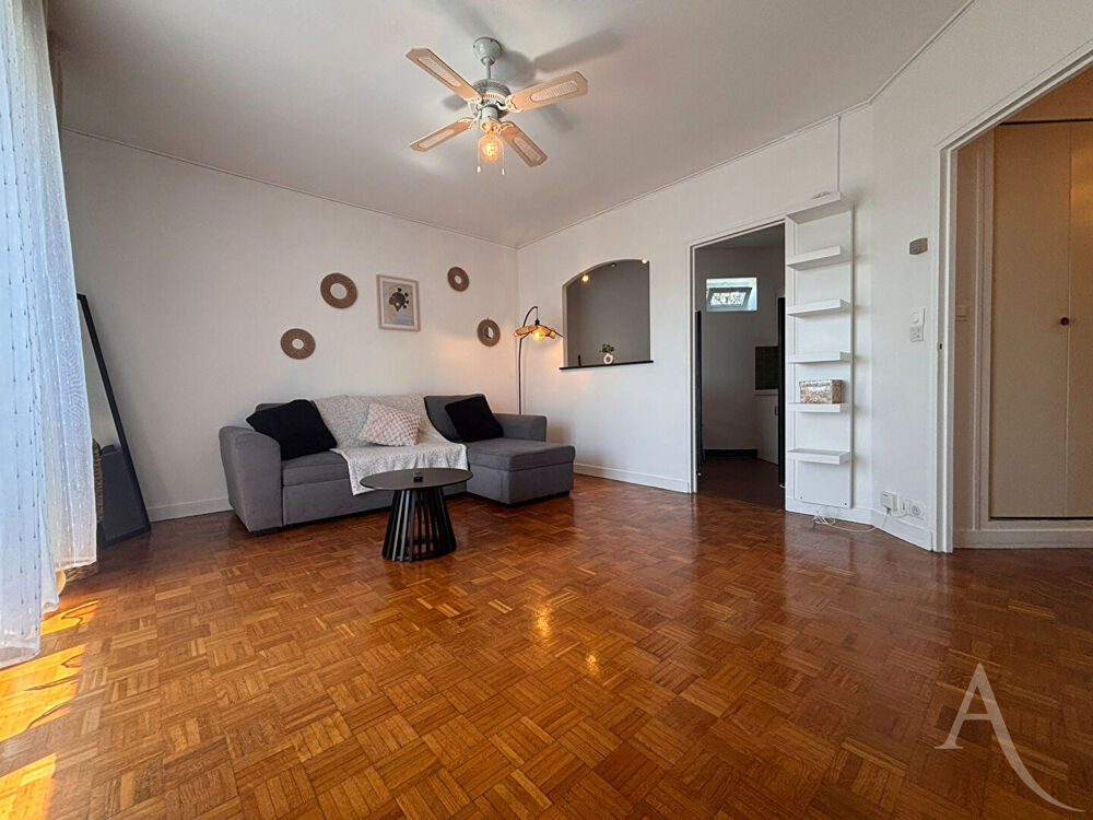 Location Appartement Bourges - Appartement meublé avec balcon ! Bourges