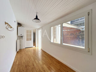  Appartement à louer 3 pièces 60 m²