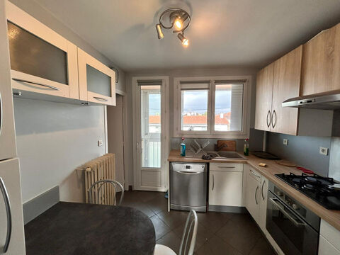  Appartement � louer 4 pi�ces 97 m�