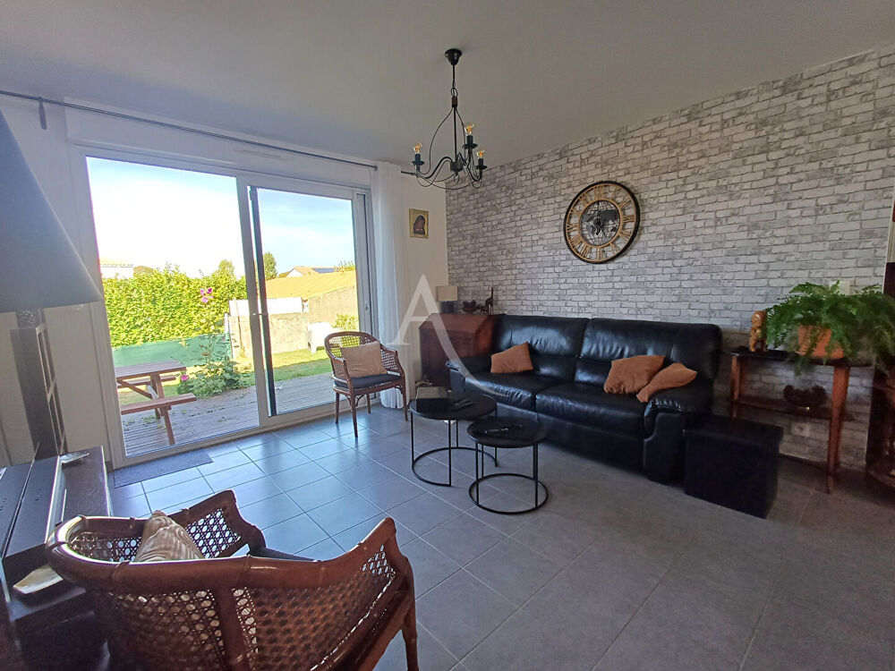 Vente Maison PAVILLON PLAIN PIED AU CALME PROCHE DE L'ÉCOLE ET DU CENTRE BOURG. Saint nazaire sur charente