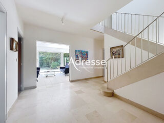  Maison à vendre 8 pièces 215 m²