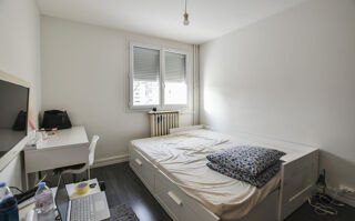  Appartement à louer 4 pièces 70 m²